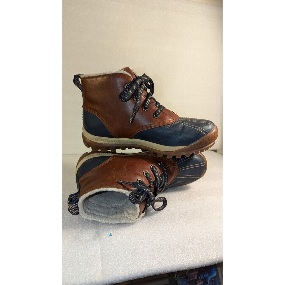 1631 Timberland A1631 Women's Mt Hayes Waterproof Chukka Boots Size 7